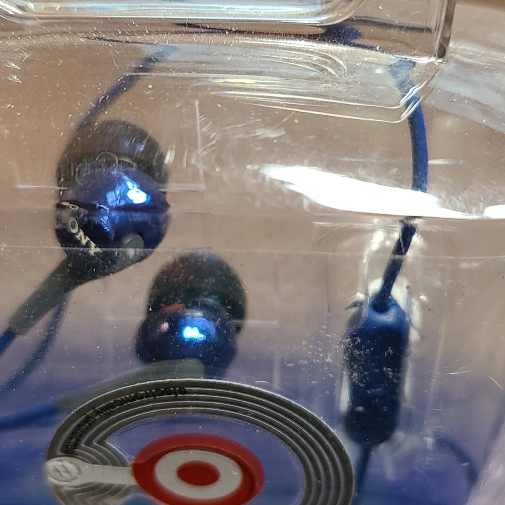Sony tangle free serrated cord stereo headphones for Android
